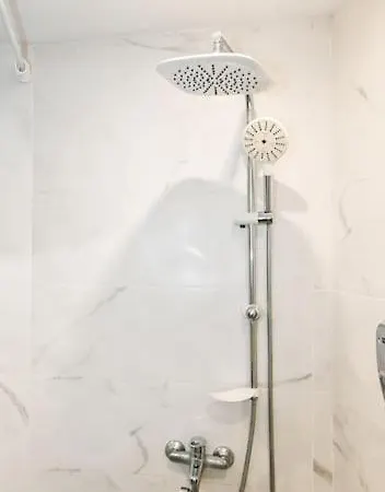 Velar 1bdr Apartment